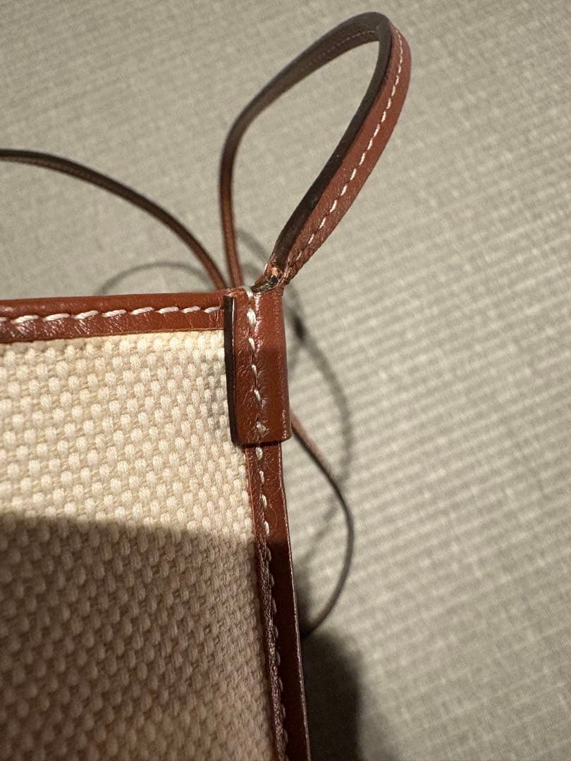 BURBERRY スマホショルダー