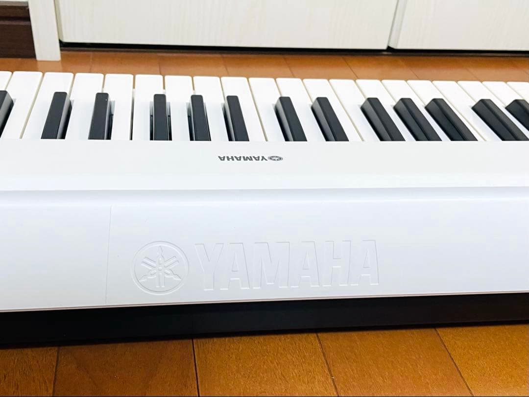 YAMAHA ヤマハ　電子ピアノ　piaggero NP-12 白　ホワイト