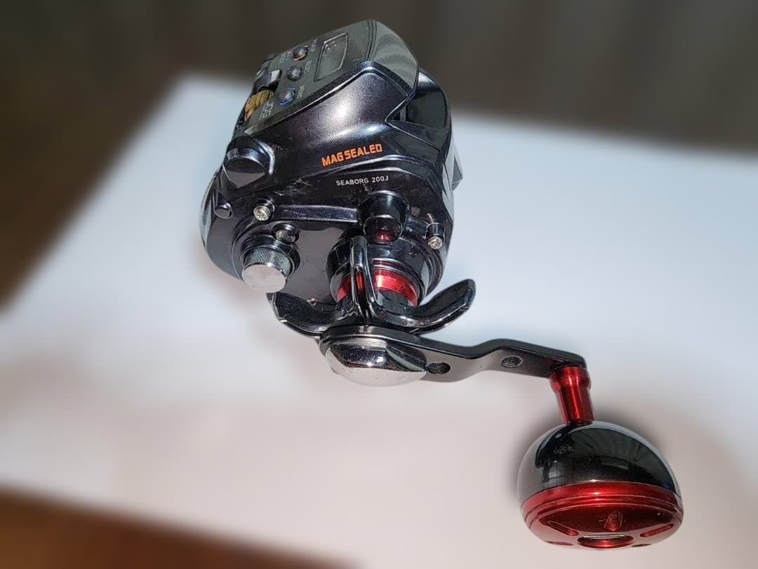 ダイワ　SEABORG 200J 電動リール