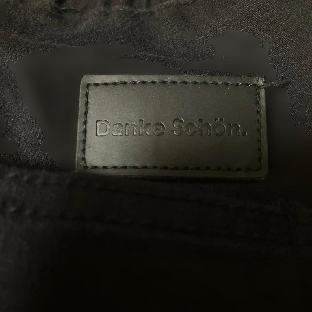 Danke Schön. ブラックパンツ ジッパーポケット付き