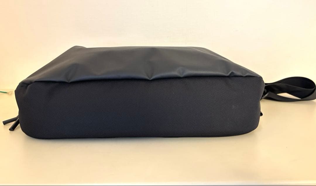 【美品】Aer TECH SLING 2 エアーテックスリング ボディバッグ