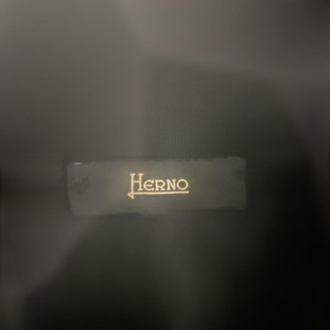 l*e様 Herno ネイビー ジャケット ブルゾン ヘルノ