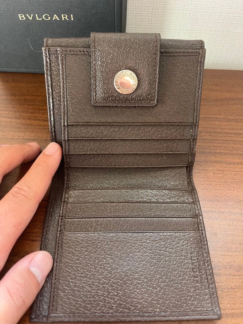 BVLGARI ブラウンレザー 二つ折り財布