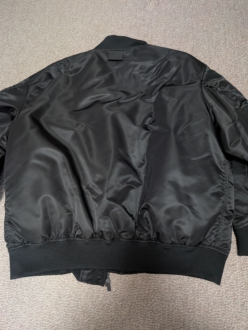 ユニクロ＋J　ハイブリッドダウンオーバーサイズ MA-1　3XL（中古）