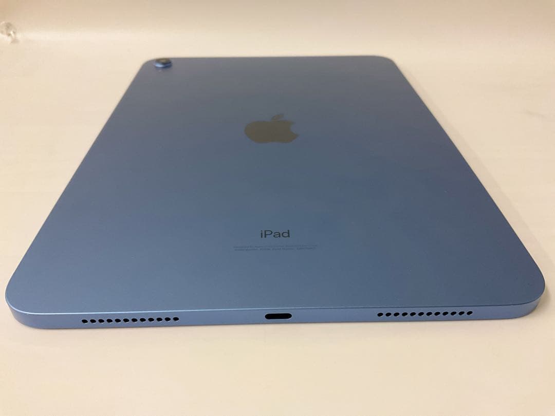 【美品・BT97％】iPad 第10世代 64GB Wifiモデル ブルー