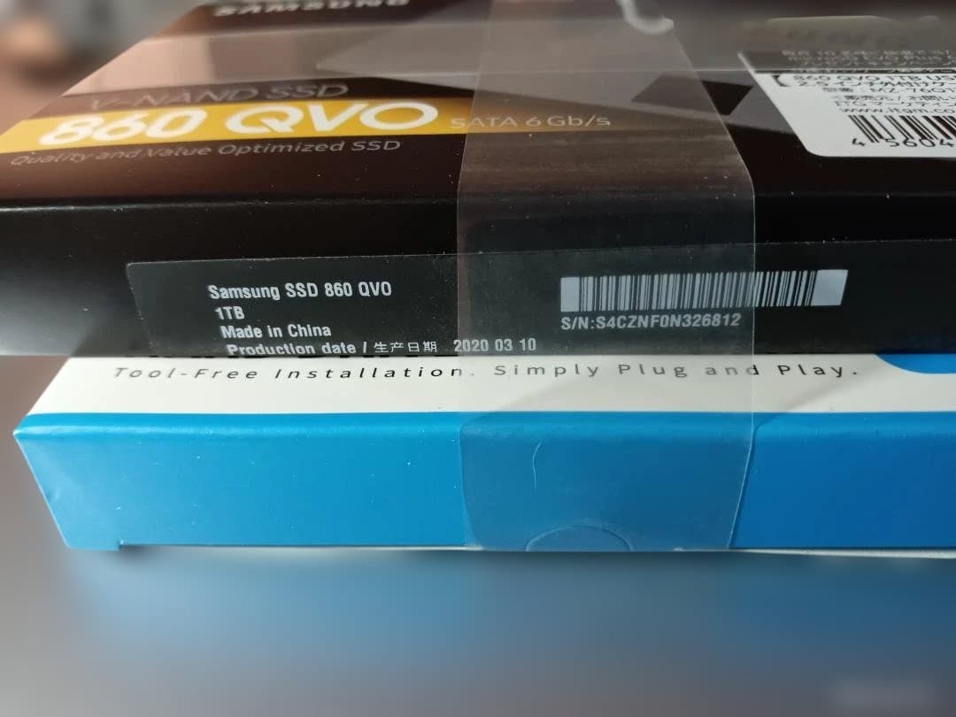 Samsung 860 QVO 1TB SSD/ORICO 2.5インチ筐体添付