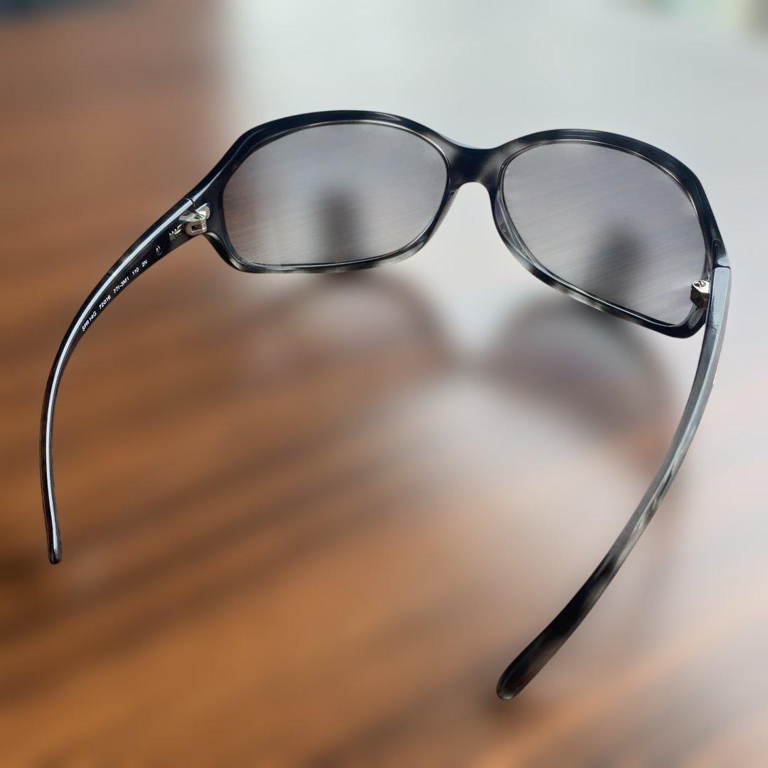 PRADA（プラダ）サングラス　グレー　べっこう柄　黒　SPR14G