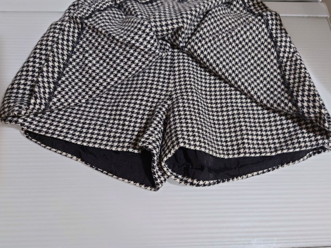 Christian Dior　女の子　スコート 千鳥格子