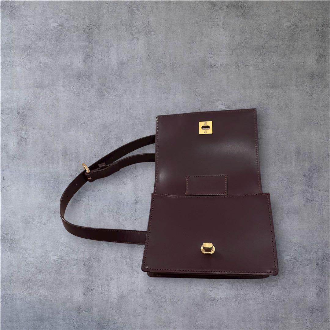 FETICO SQUARE BODY BAG バッグ　バーガンディ　ワインレッド