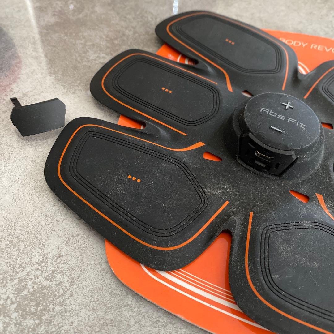 SIXPAD Body Fit EMSトレーニング用パッド　説明書あり