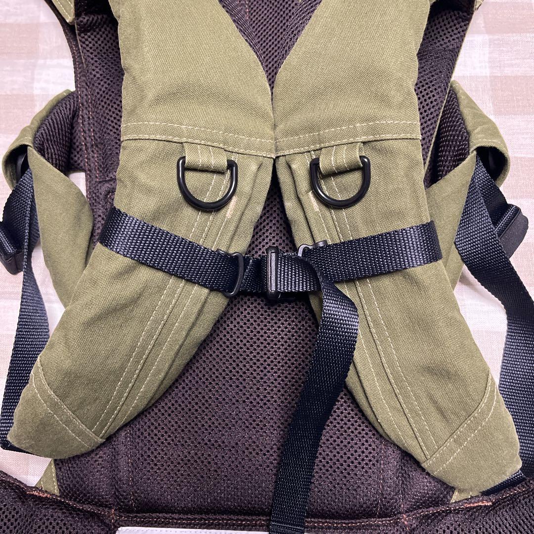 【美品】CUSE BERRY 抱っこ紐　カーキ　前開き