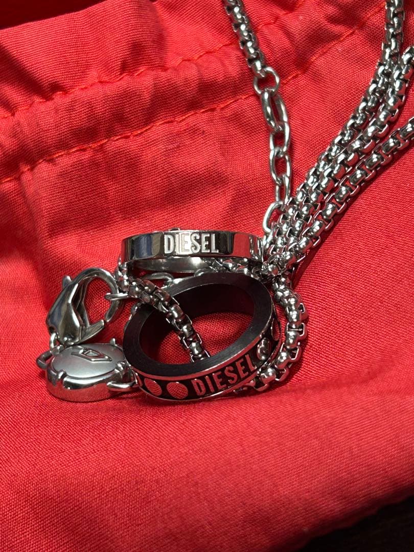 DIESEL ダブルリングネックレス