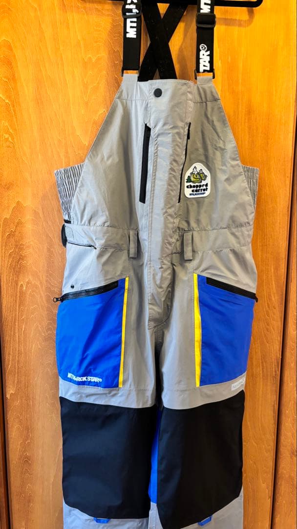マウンテンロックスター　上下　ＸＬ　美品