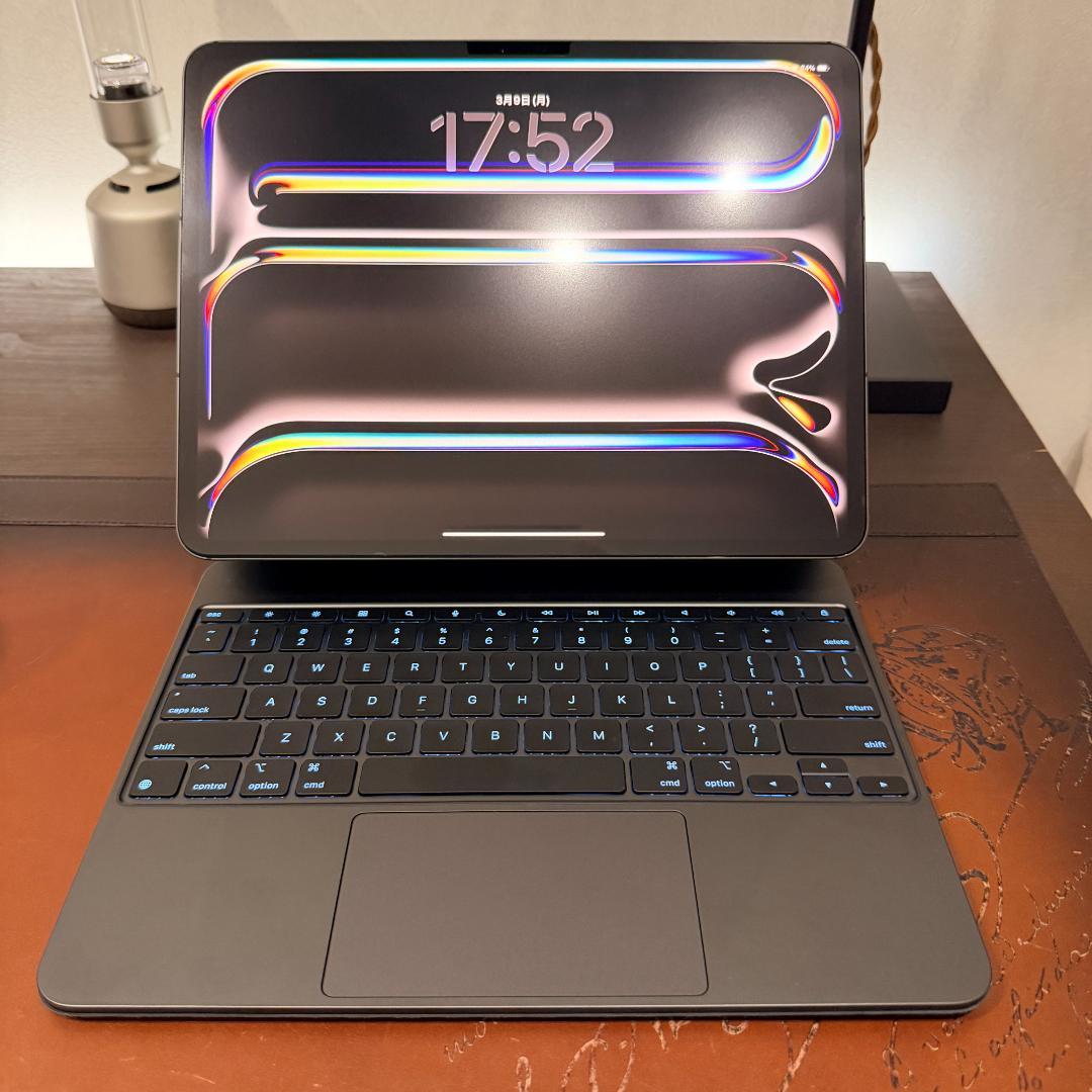 iPad Pro 13 M4 1TB セルラー MagicKeyboard US