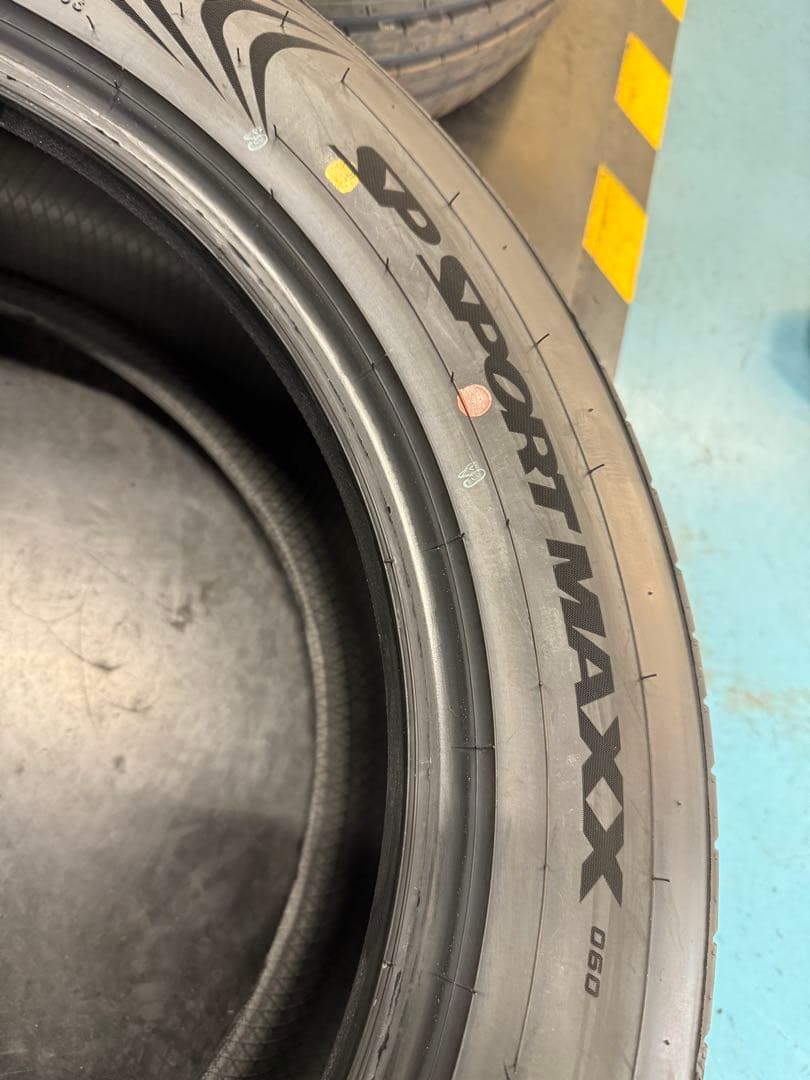 【新品】225/55R18 ダンロップ SP SPORT MAXX 4本セット