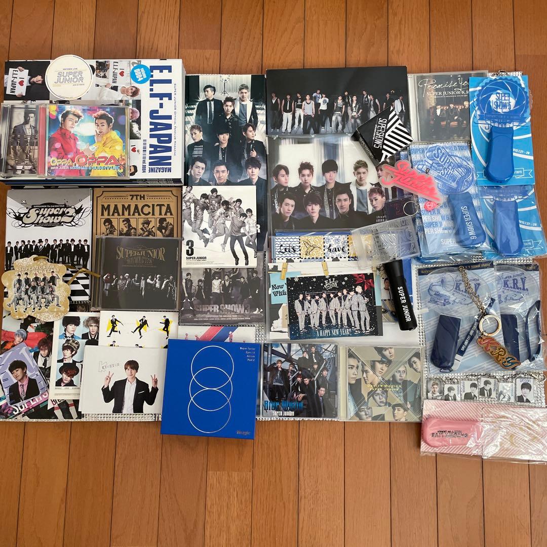 SUPER JUNIOR CD・会報誌・ペンライト・グッズなど❤︎ まとめ売り