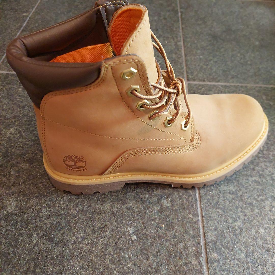 【ハン】Timberland ベージュ ハイカットブーツ