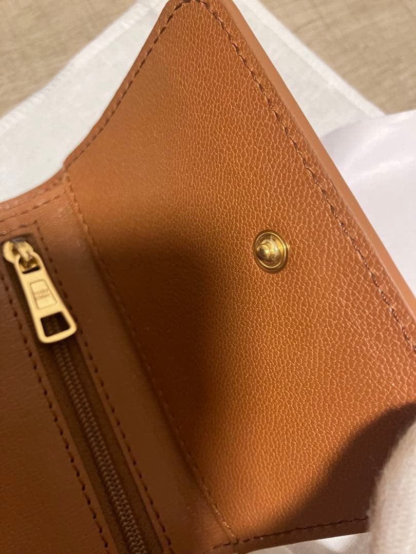 新品　シーバイクロエ　三つ折り財布