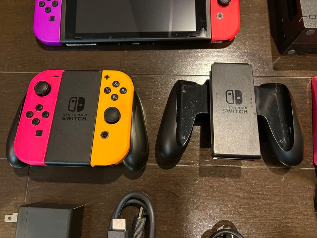 Nintendo Switch 本体 Joy-Con 付属品付き