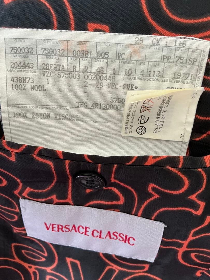 VERSACE CLASSIC ヴェルサーチクラシック　3ボタンスーツ46