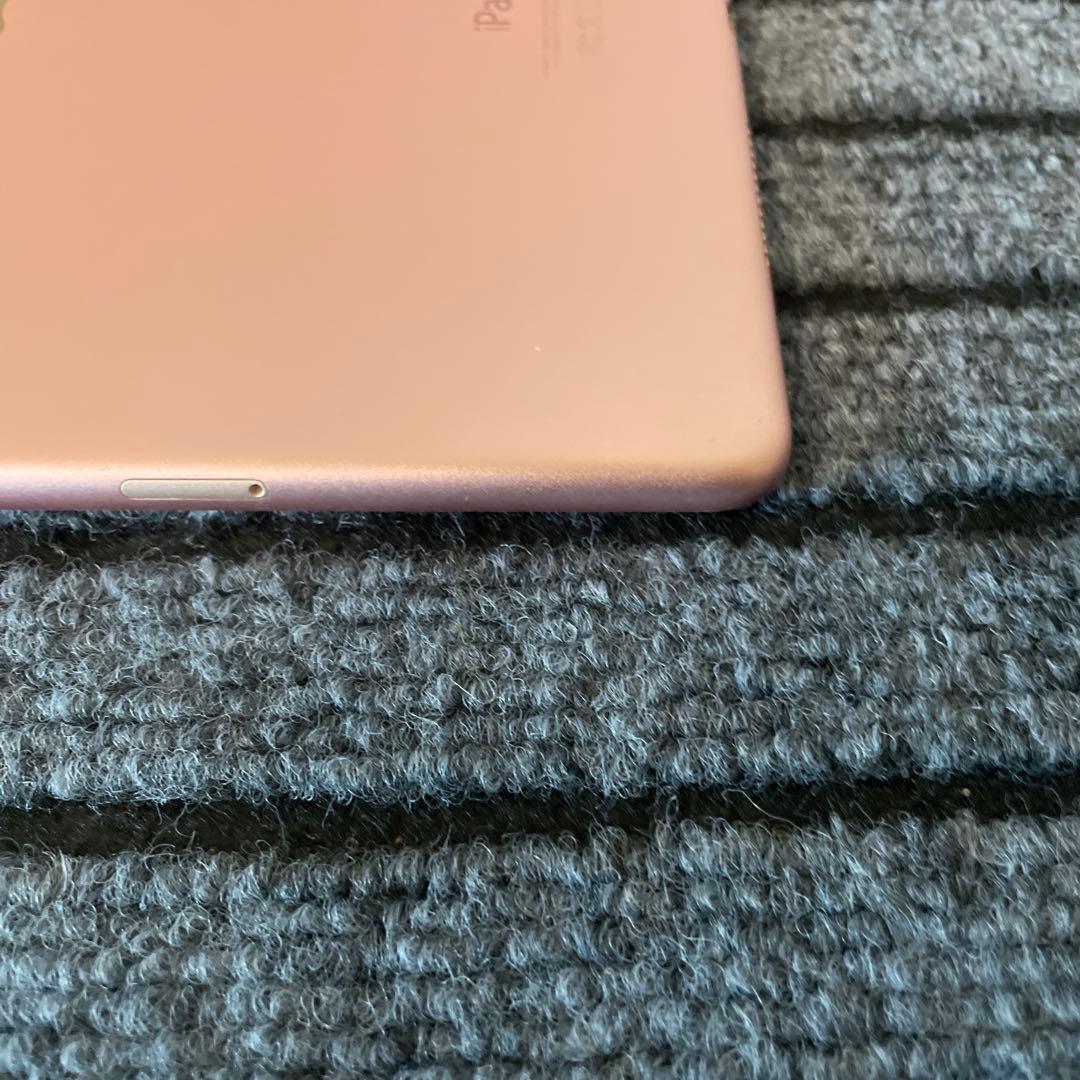 52 iPad Pro 9.7 32GB SIMフリー ローズゴールド