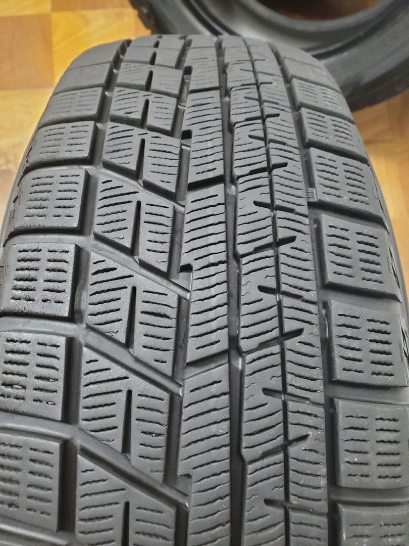185/60R15 スタッドレス ヨコハマ IG60