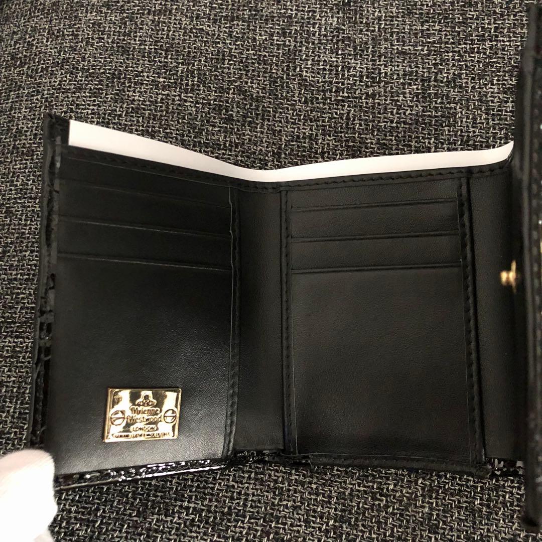 Vivienne Westwood ブラック三つ折り財布 エナメル