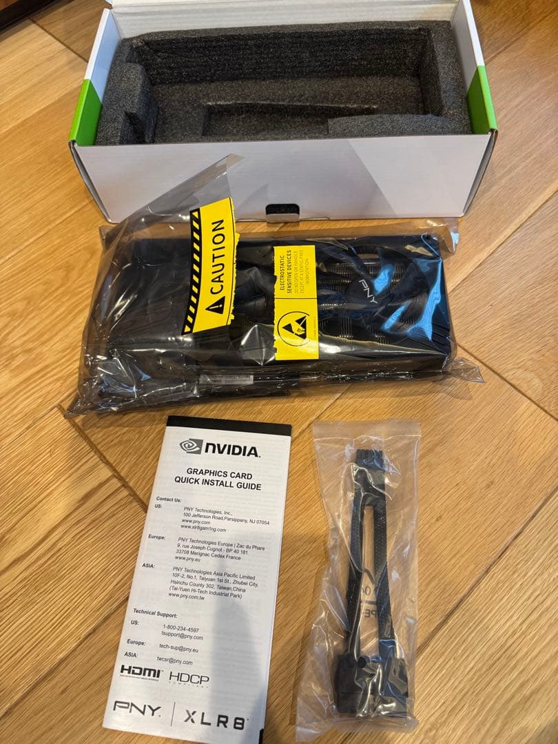 グラフィックボード・グラボ・ビデオカード PNY GEFORCE RTX 4070 SUPER 12GB