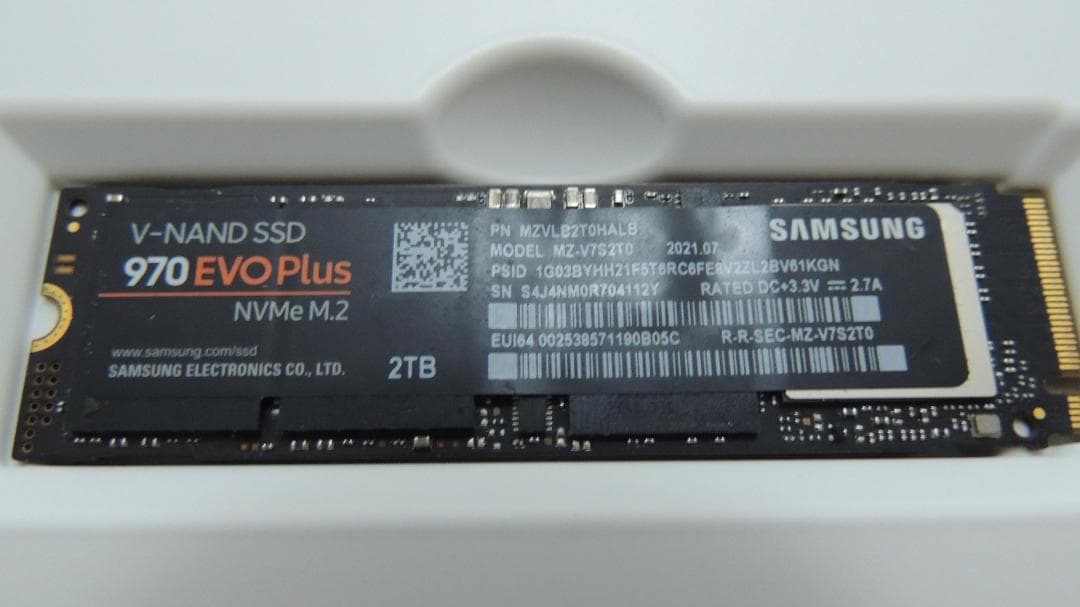 Samsung 970 EVO Plus 2TB × 2　4TB