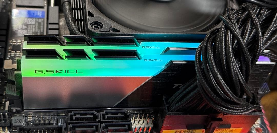 美品 G.SKILL TridentZ NEO 32GB 3600 セット