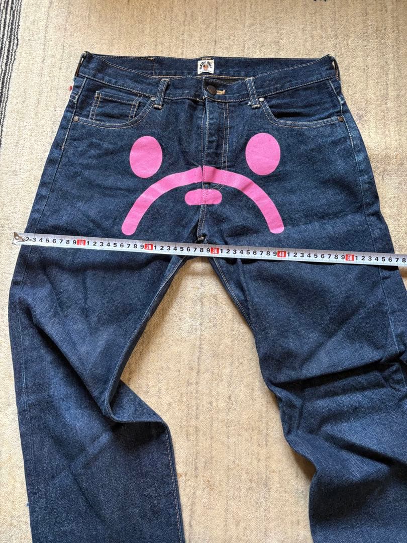 アベイシングエイプ　デニムパンツ ピンク