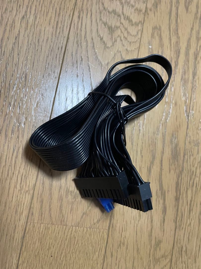 玄人志向1000W 80 PLUS GOLD フルモジュラー電源ユニット
