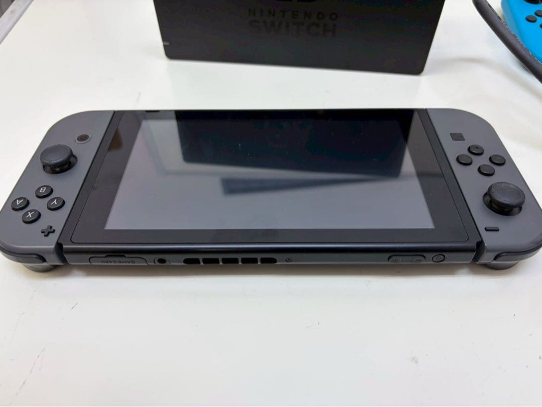 Nintendo（任天堂）Nintendo Switch HAC-001 グレー