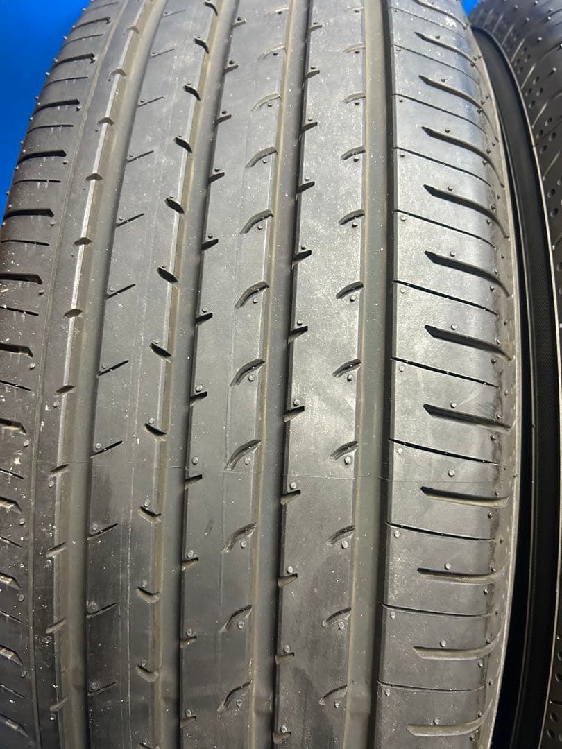 新車外し　225/65R17 40系　アルファード　純正タイヤ　2025年製