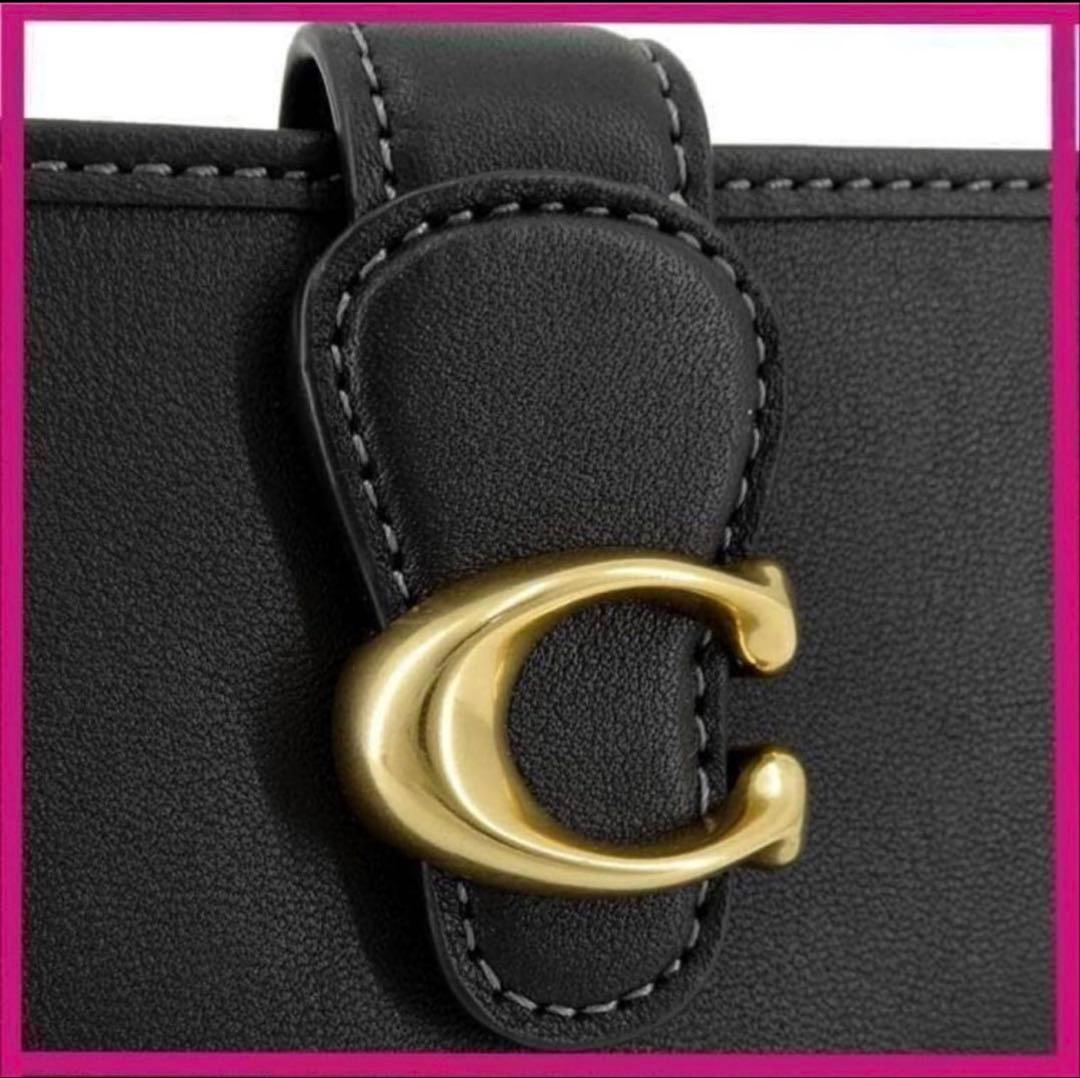 COACHコーチタビースムースレザー2折り財布