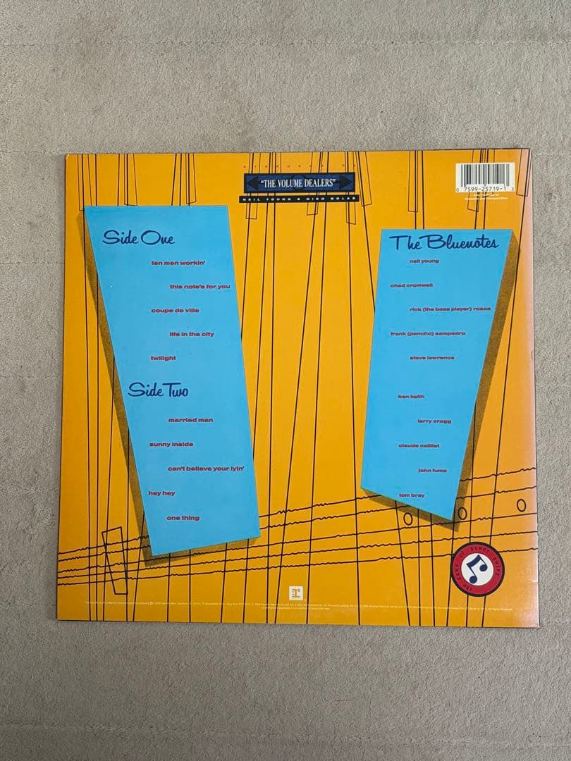 Neil Young & The Bluenotes 中古LPレコード