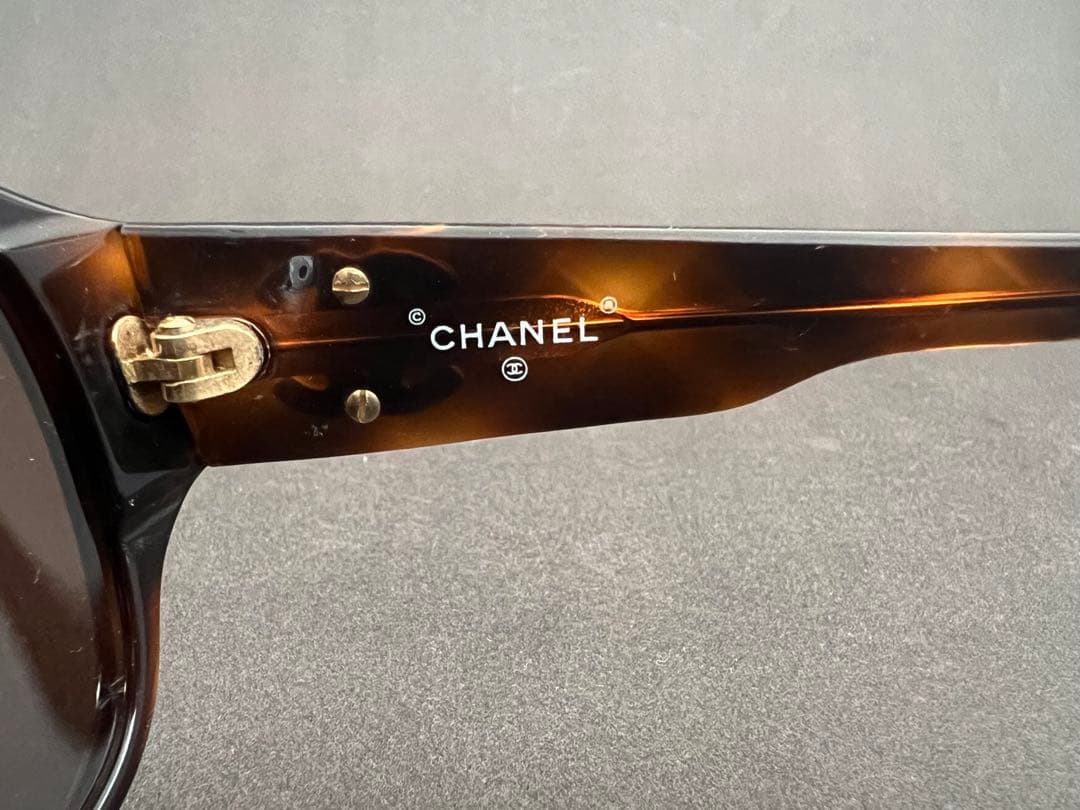 CHANEL　ヴィンテージサングラス　ココマーク　ダークブラウン　■内側にキズ■