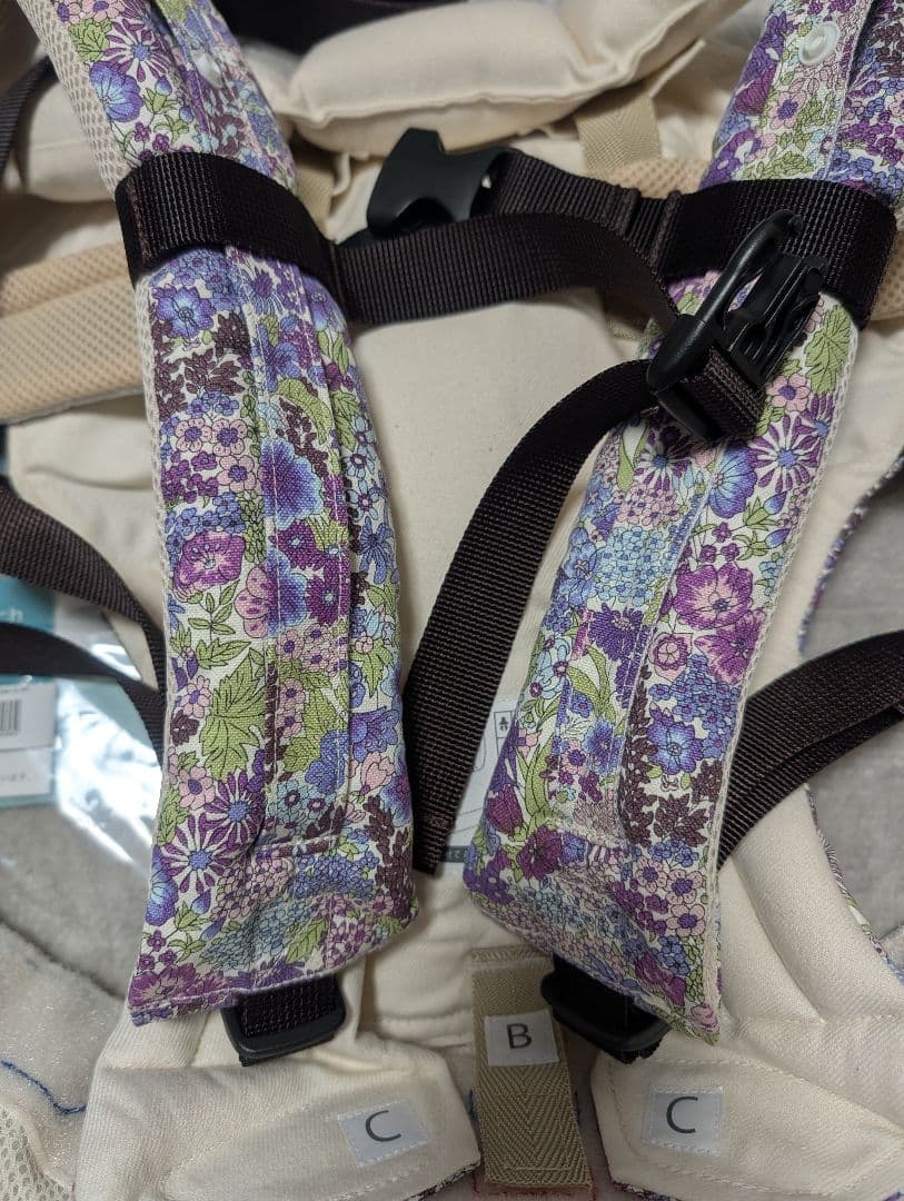 【試着のみ・美品】sun&beach サンアンドビーチ　抱っこ紐