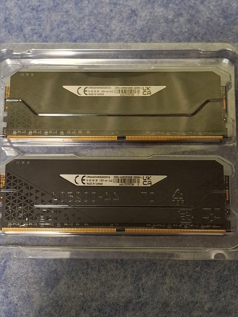 Corsair DDR4メモリー 64GB(32GB×2枚)