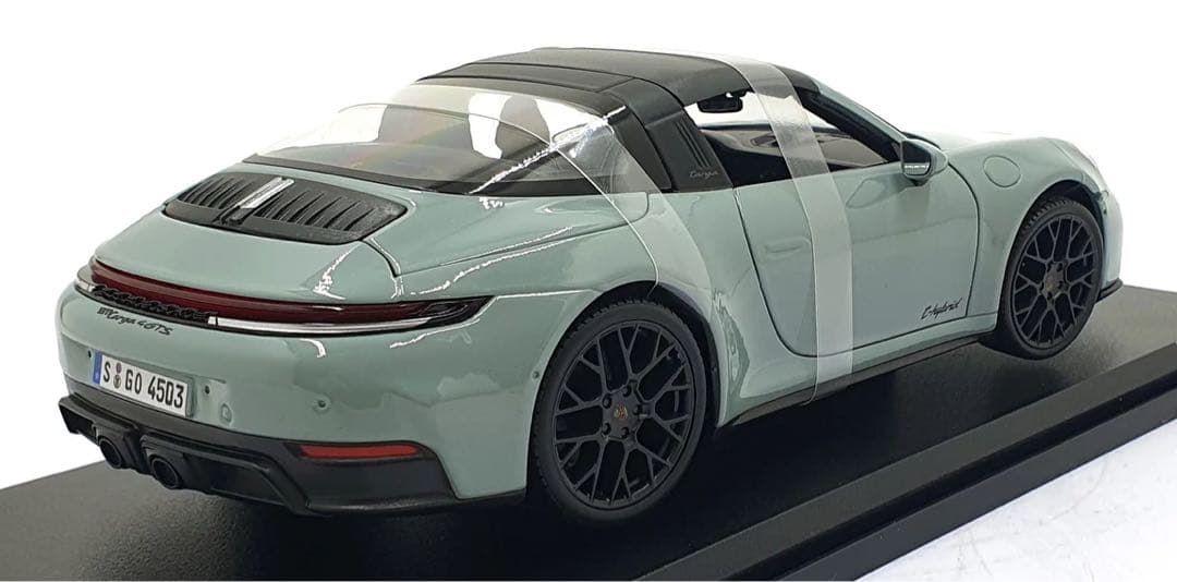Porsche 911 Targa 4 GT RS 1/18 ポルシェ