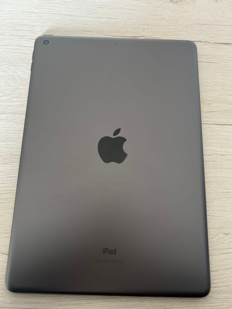 iPad 第8世代 128GB スペースグレイ 【早いもの勝ち】