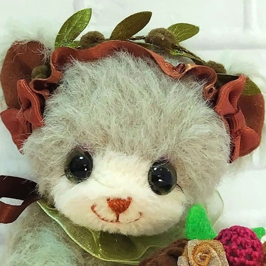 ハンドメイド ぬいぐるみ♪ 抹茶ロールケーキ テディベア
