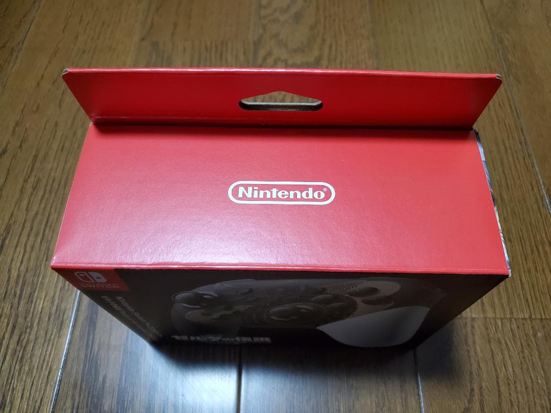 Nintendo Switch Proコントローラ ゼルダの伝説 ティアキン