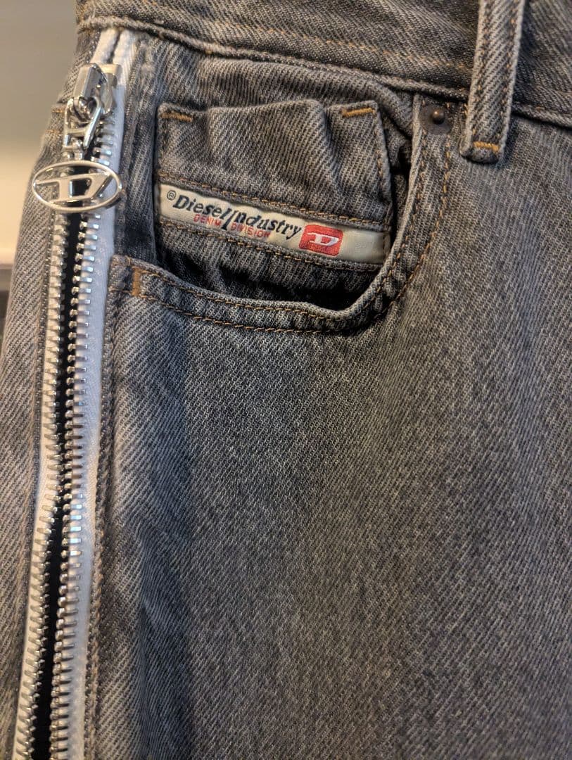 DIESEL グレン期未使用美品 2段サイドジップデニム シルエット変形可