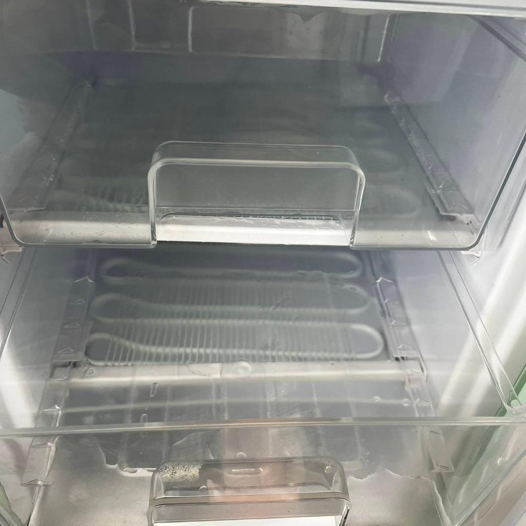 128 冷蔵庫　レトロ　おしゃれ　小型　スリム　可愛い　一人暮らし　設置無料