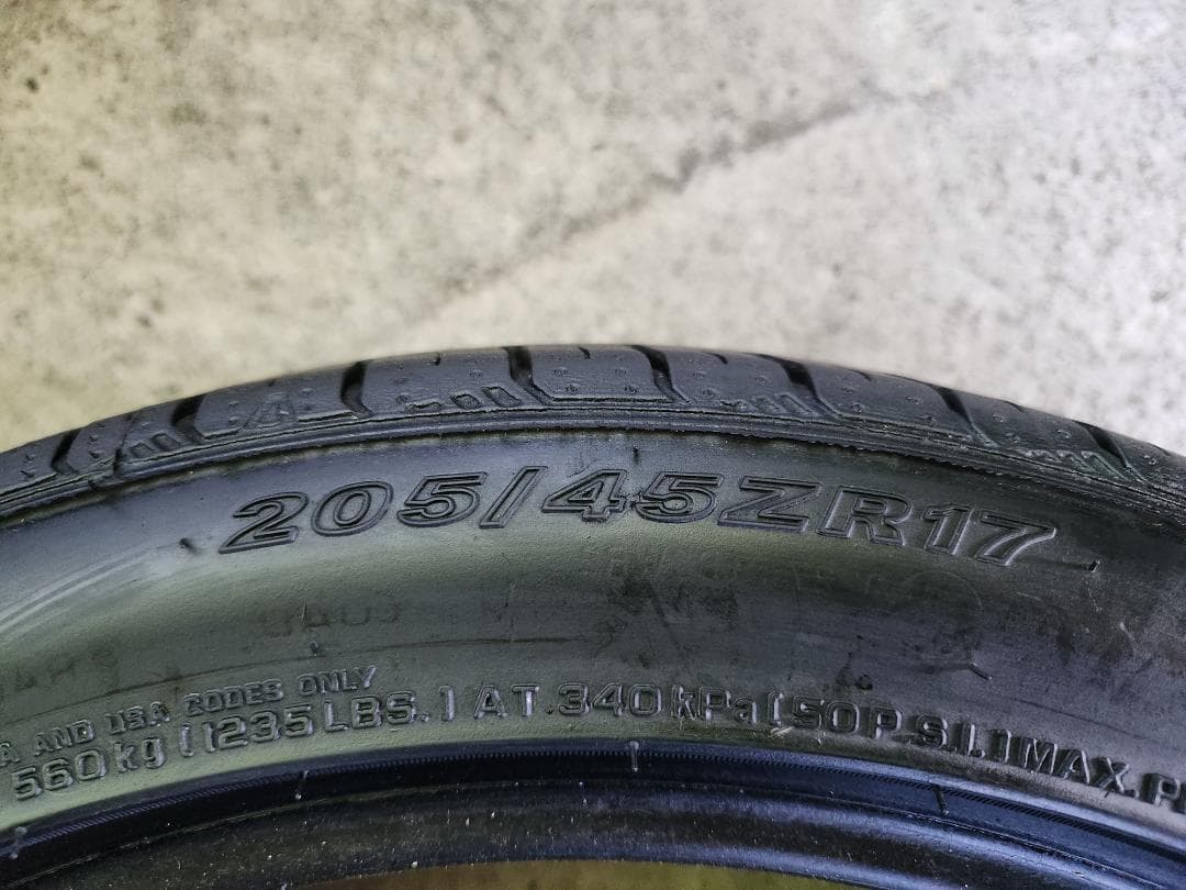 送料込☆2024年製ROADSTONE タイヤ 205/45R17 ☆4本