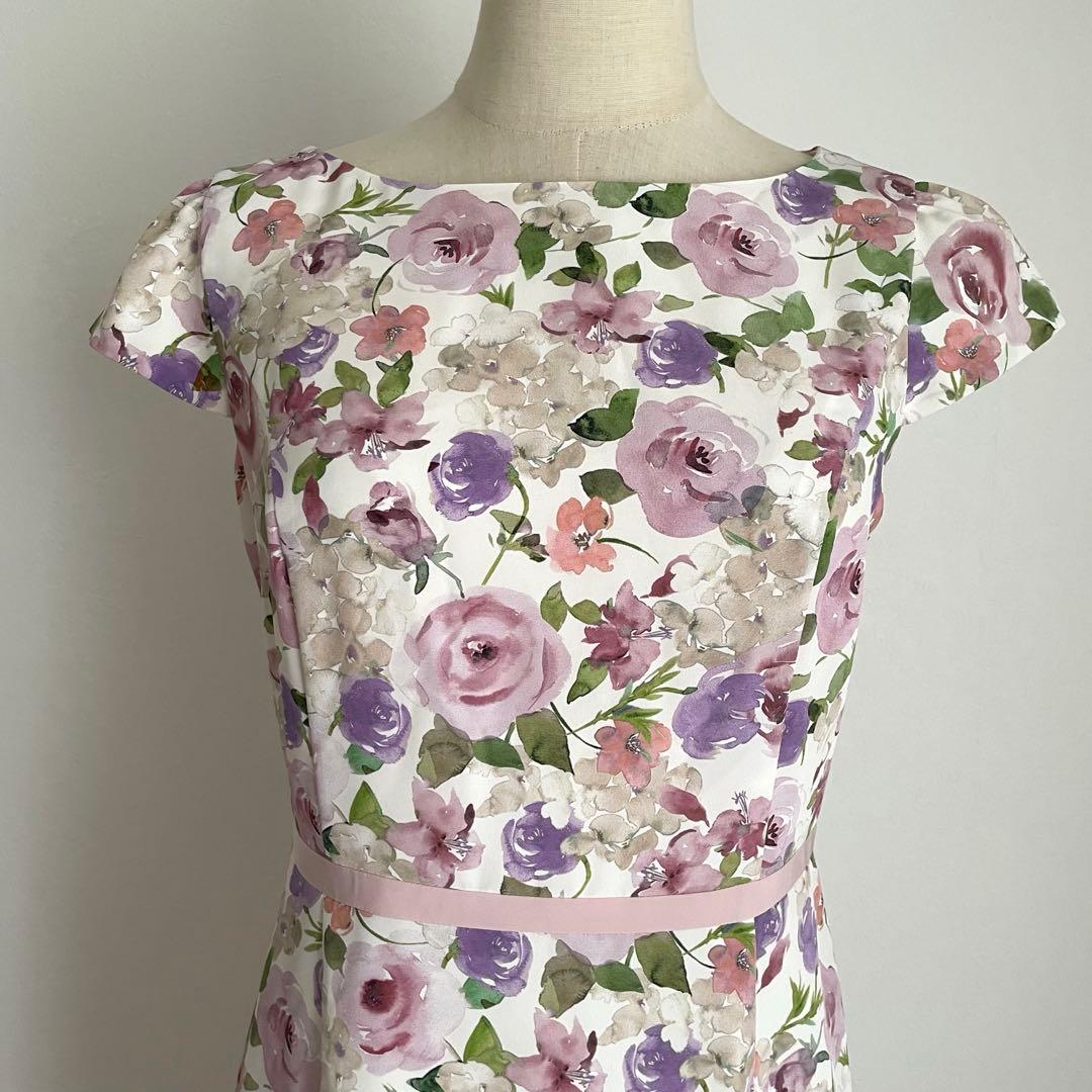 極美品♡トッカ　洗える　花柄　ピンクベルト　キャップスリーブ　バラ　薔薇