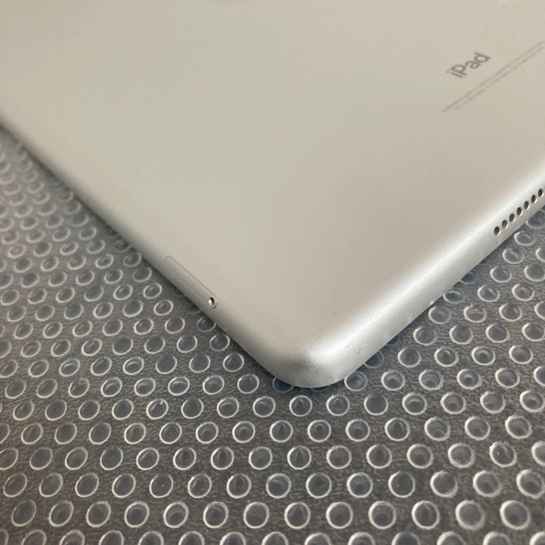 4102【早い者勝ち】電池最良好☆iPad6 第6世代 32GB SIMフリー☆