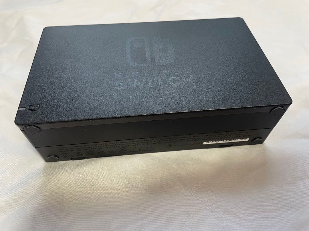Nintendo Switch 本体 青/赤 任天堂