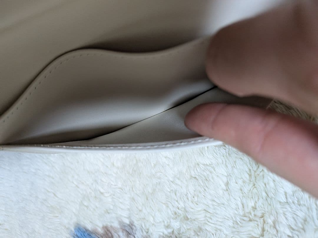 LOUISVUITTON　ヴェルニ　2つ折り財布